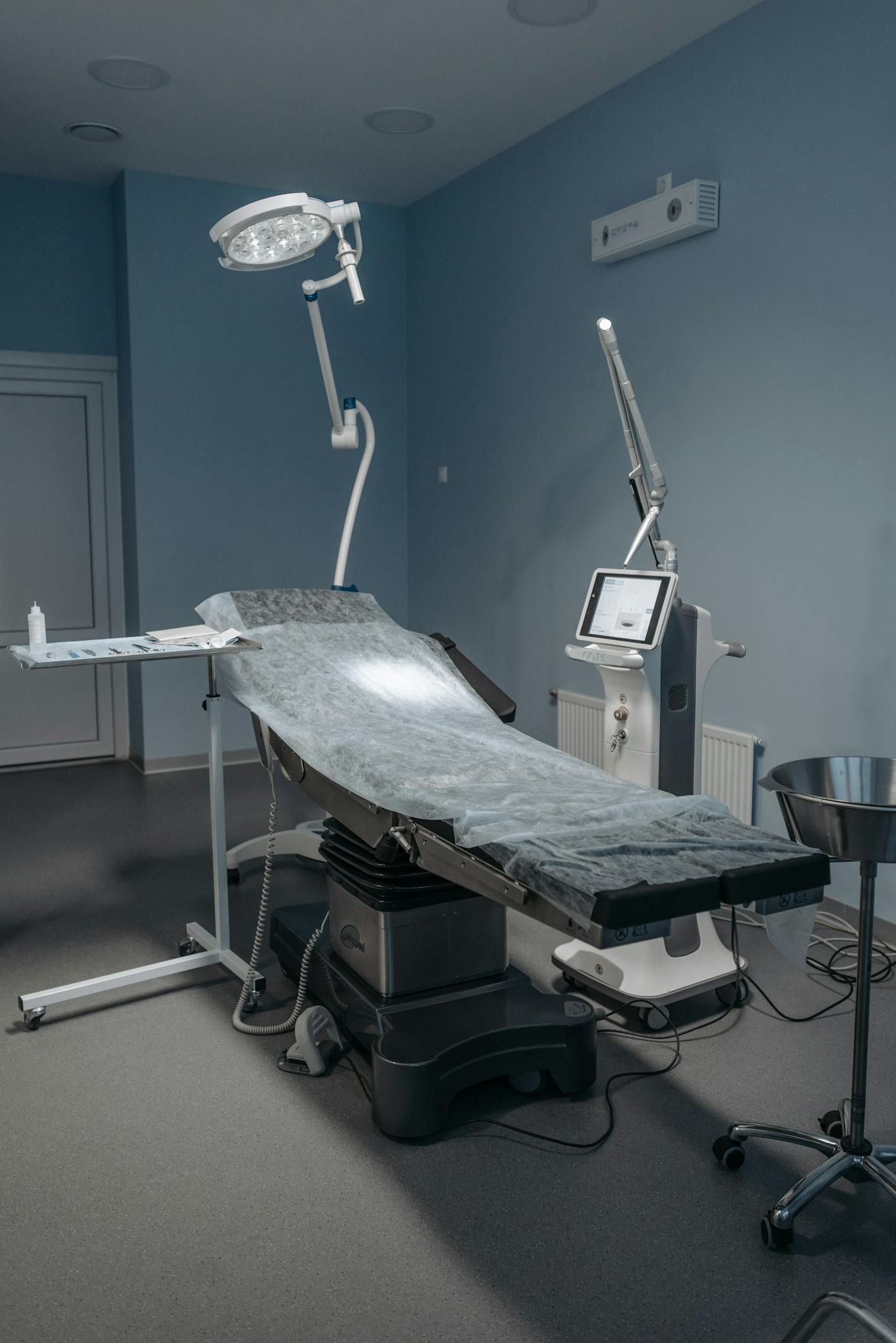 Modern operating room facility